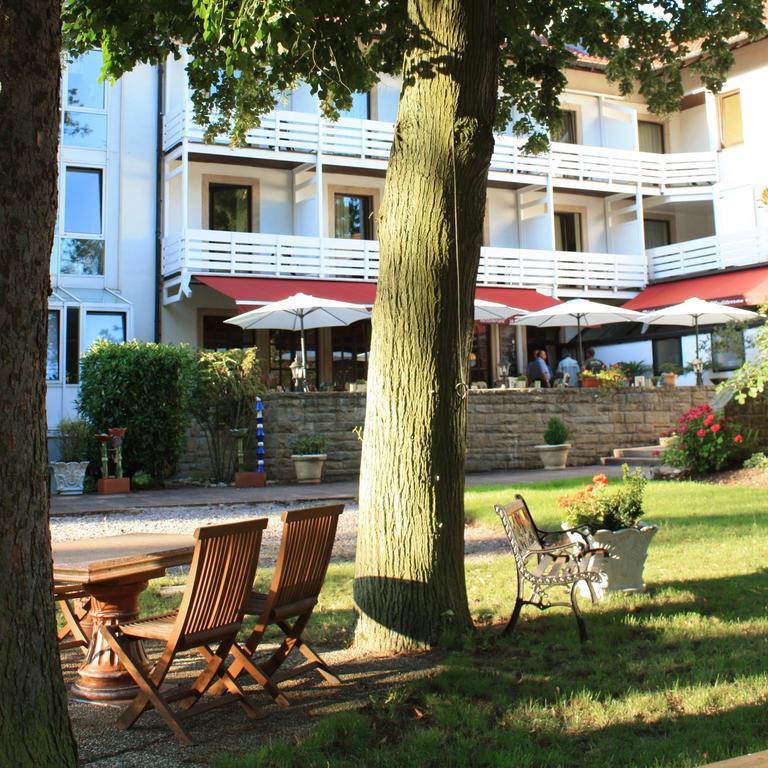 Hotel Kurparkblick Bad Bergzabern Dış mekan fotoğraf